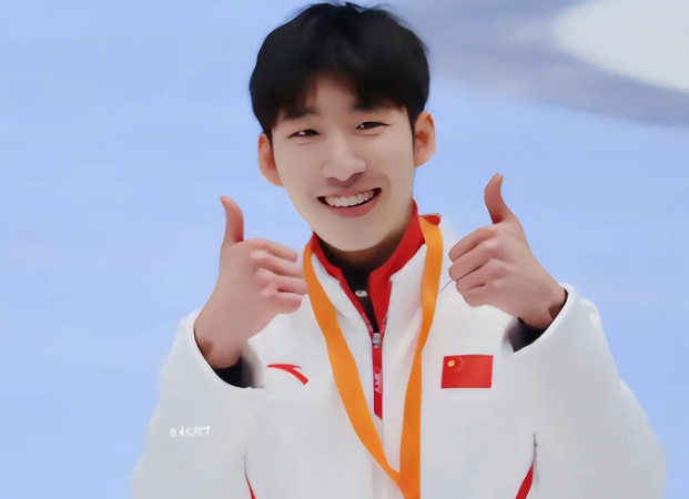 ▲ 2018 평창 동계올림픽에서 태극마크를 달고 남자 쇼트트랙의 영웅으로 등극했던 임효준이 이제는 중국의 린샤오쥔 이름으로 중국의 '병기'가 되어 올림픽 무대에 돌아온다. ⓒ 시나스포츠