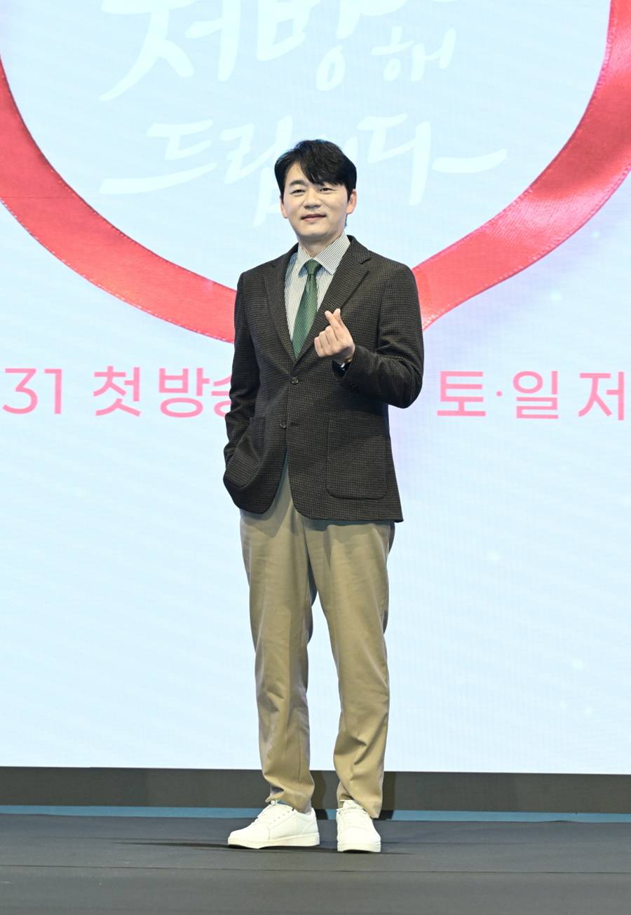 '30년 스캔들無' 김승수, 박세리와 '1월 결혼설'에 1일2해명 '정면돌파'[이슈S]