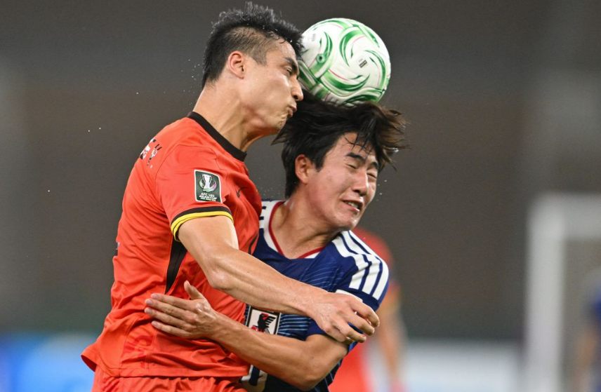 발끈! "중국은 축구를 하지 않았다" 일본 축구, 우승 귀국길에서 소림축구에 분노의 폭탄 발언