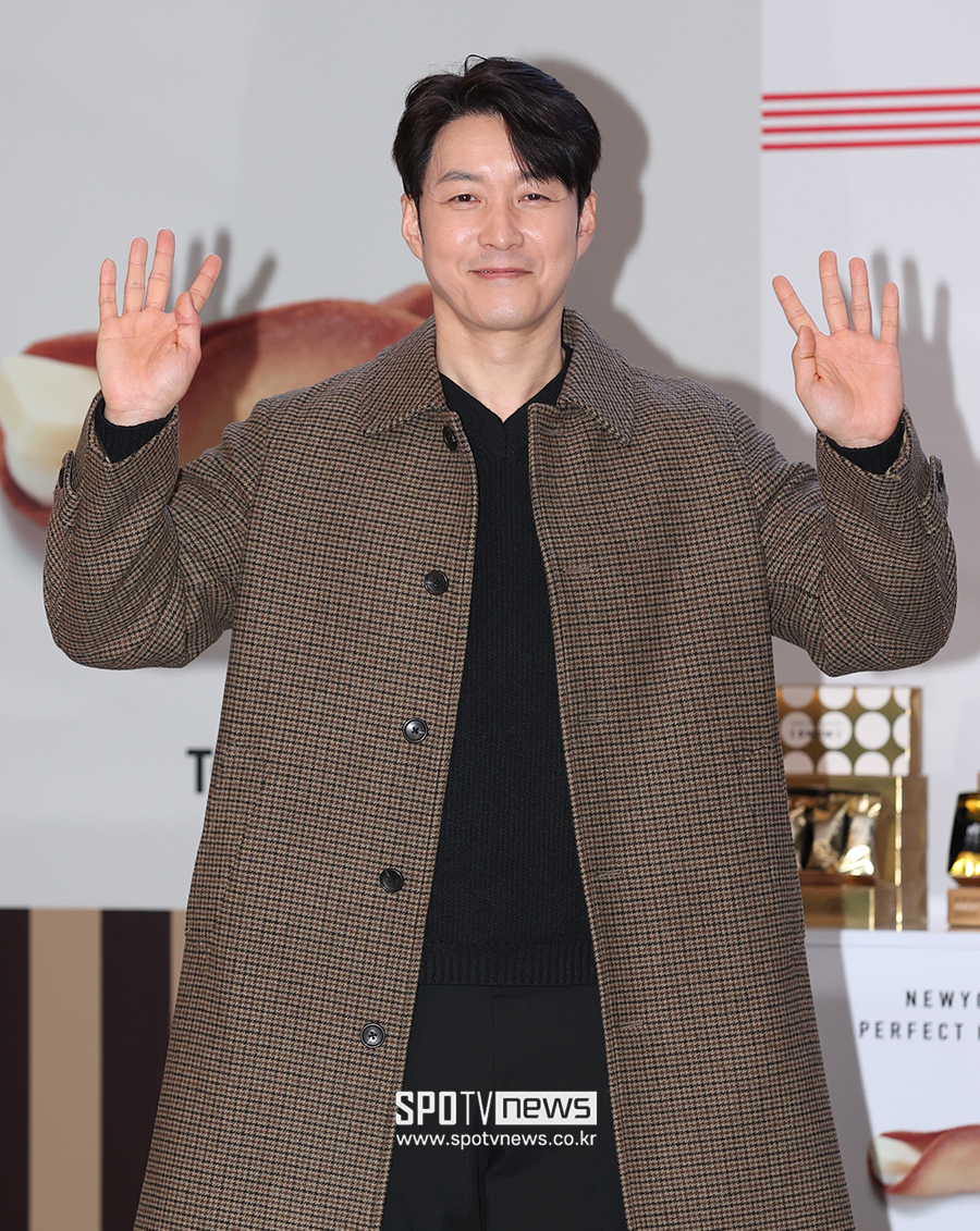[포토S] 심형탁, 반가운 손인사