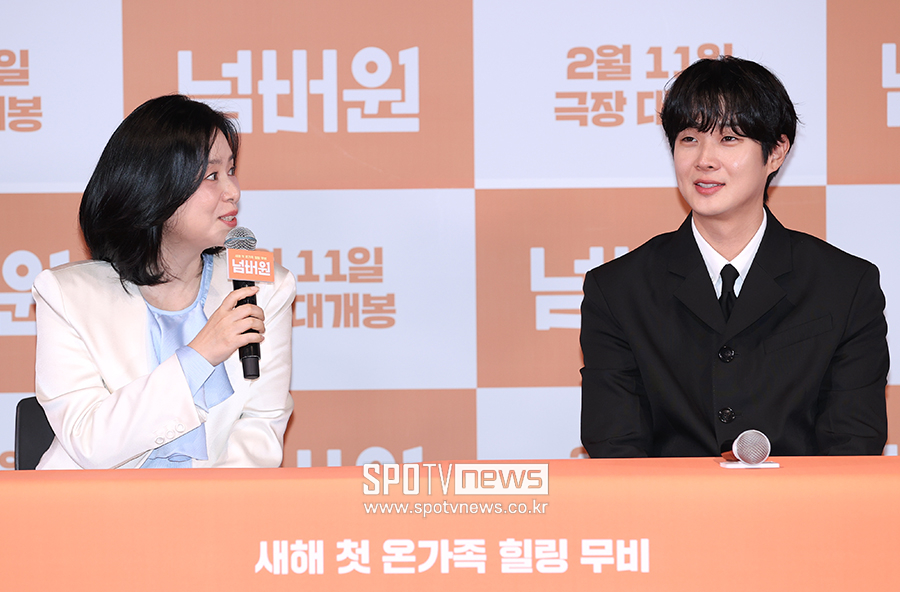 [포토S] 장혜진, "진짜 아들 같은 최우식"