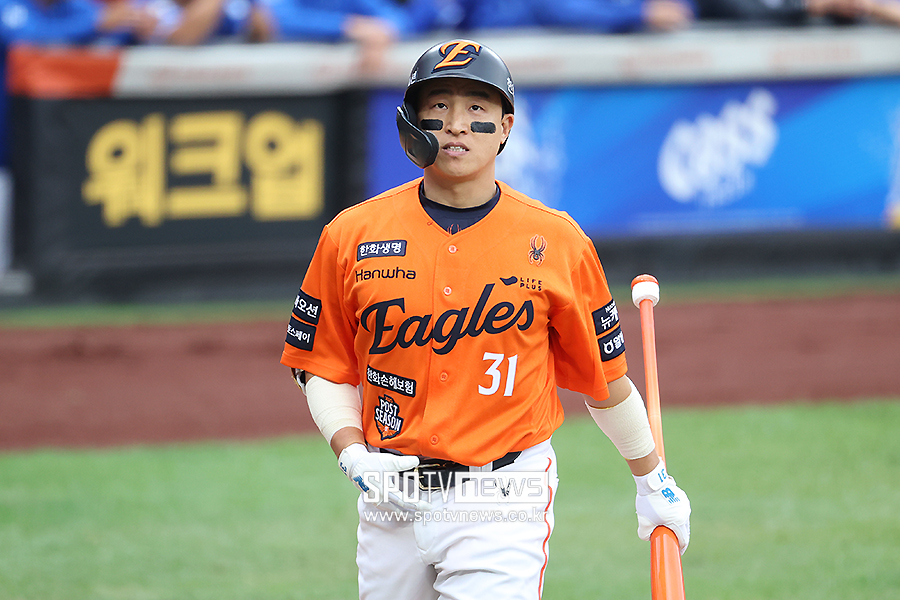 한화, 손아섭 시즌 구상에서 지우나… 가격표 할인 들어갔다, 끝까지 매수자 찾는다?