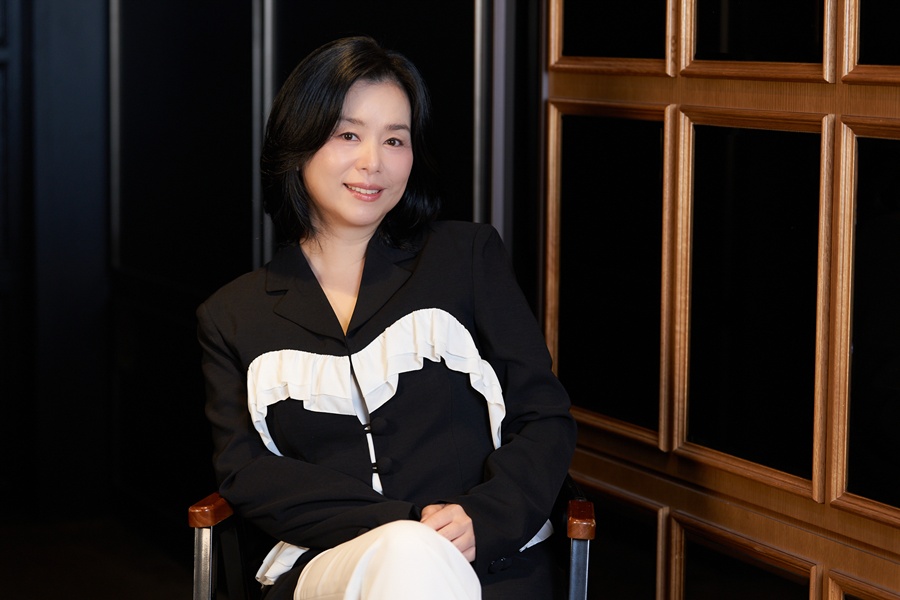 '넘버원' 장혜진 "남편 월급 다 써서 무명시절 지원…차 바꿔주며 갚아"[인터뷰③]