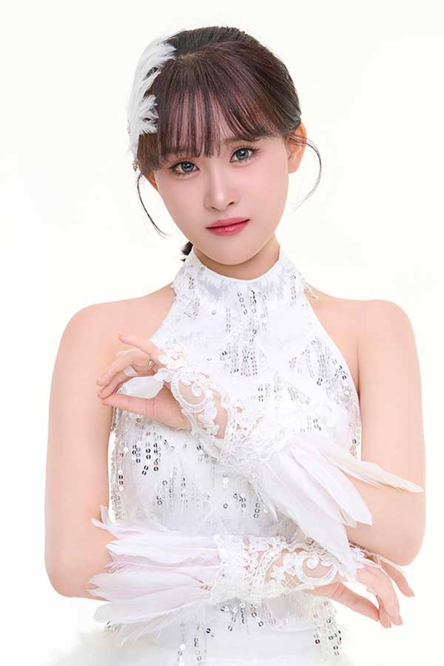 김다현, 전 소속사에 정산금 못 받았다…"민·형사 소송 착수, 협의 어려워"