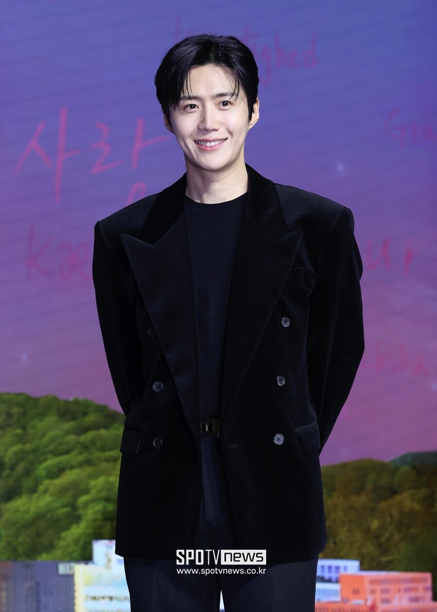 차은우와 달랐던 김선호, 반박 없이 사과했다…"법인 운영 무지했다"[이슈S]