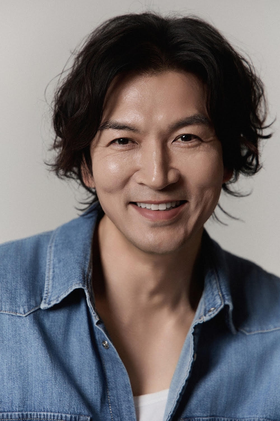 '에르메스 모델·키 192cm' 최창균, 빅타이틀과 전속계약[공식]