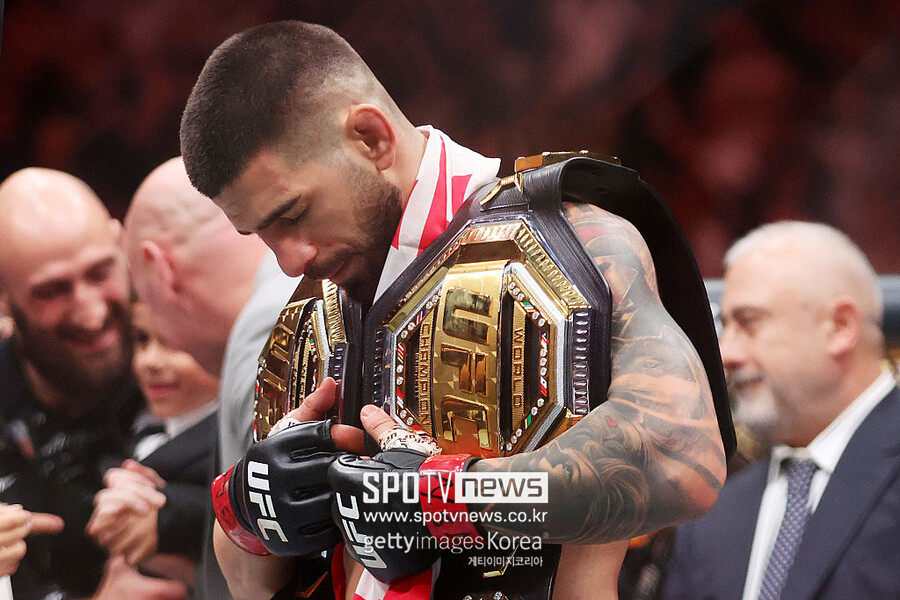'가정 폭력 혐의' 받았던 UFC 챔피언 복귀 선언…백악관 대회 출전 유력