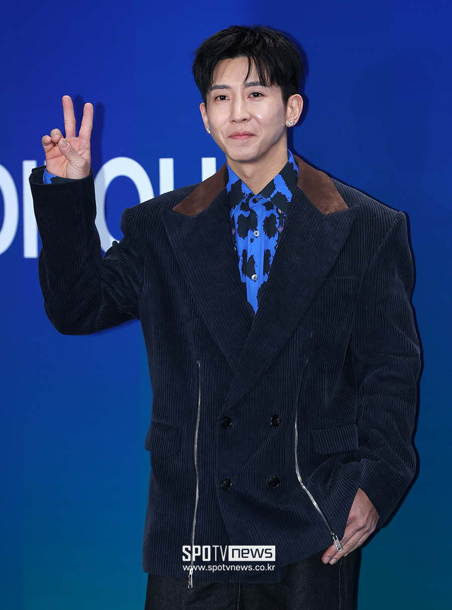 [포토S] 브라이언, '브이!'