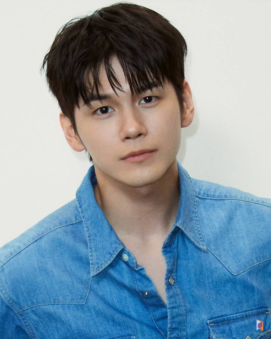 옹성우, 판타지오와 재계약…"오랜 고민 끝 결정, 함께 이뤄갈 것 많아"[공식]