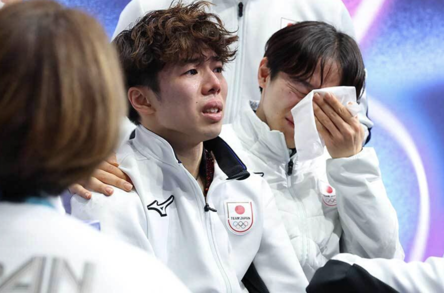 日 분노 "금메달 빼앗겼다", "있을 수 없는 일"...피겨 단체전 '판정 논란'