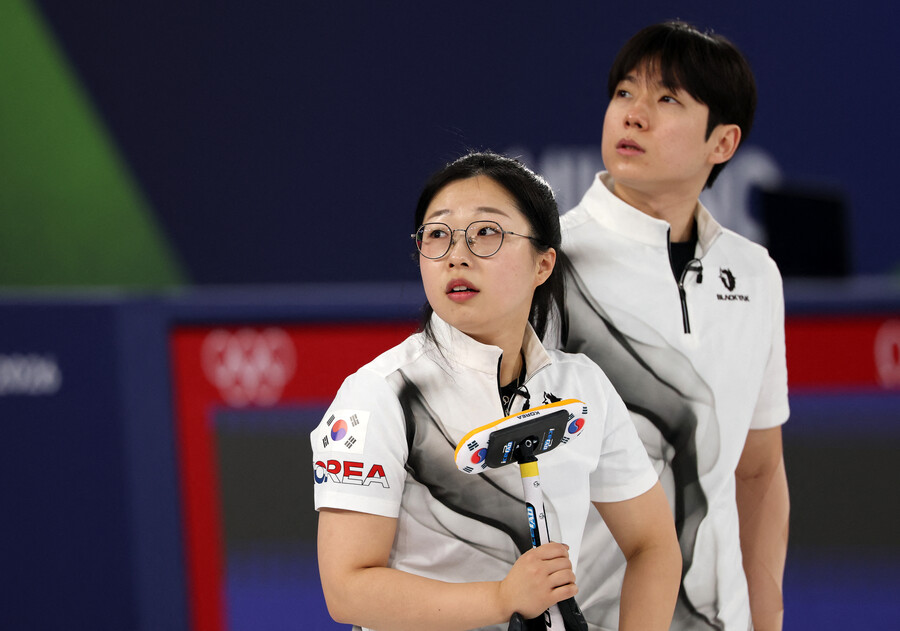'투혼 속 마무리' 컬링 믹스더블 김선영-정영석 조, 노르웨이에 5-8 패...3승 6패로 여정 종료