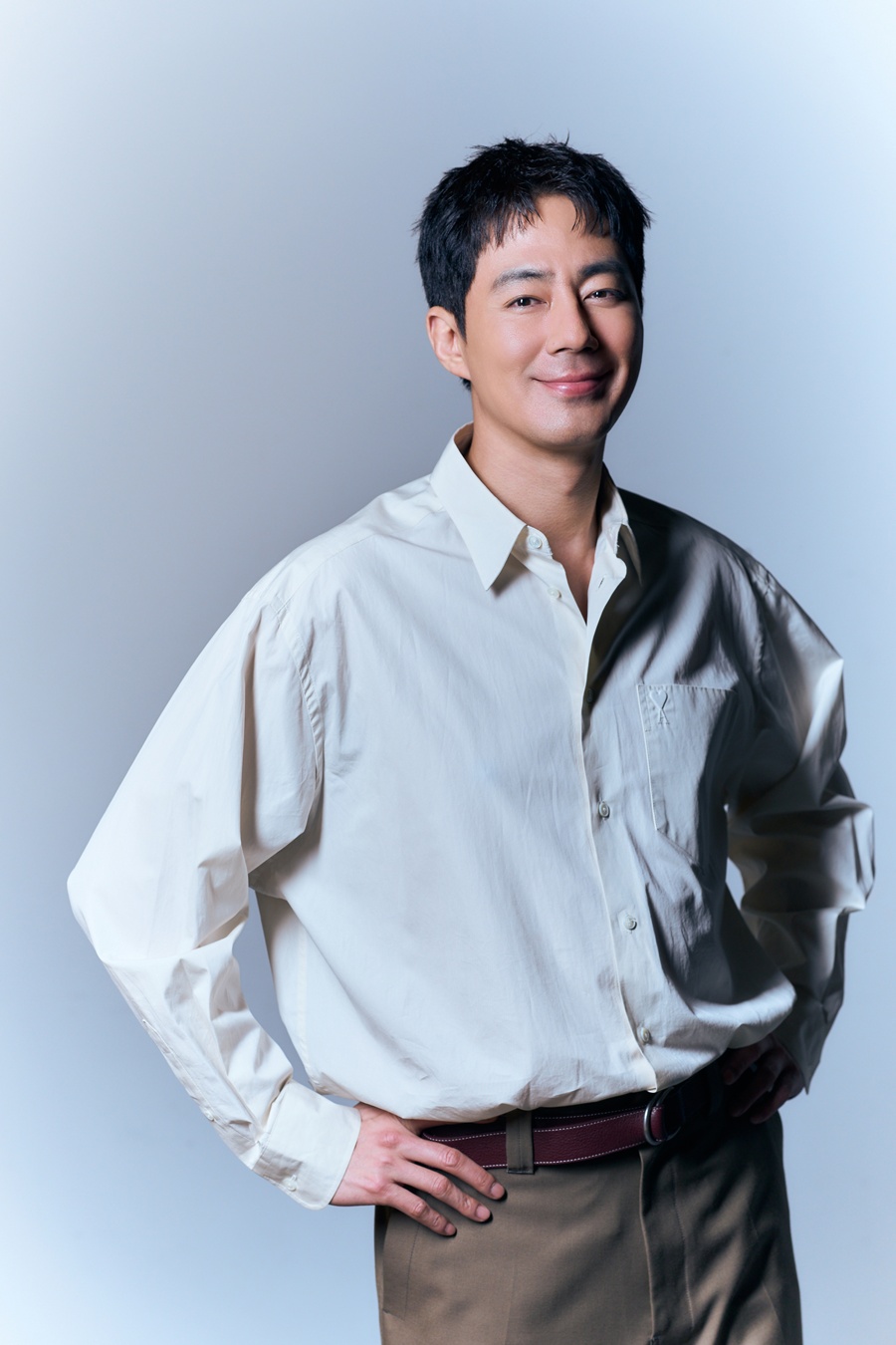 '휴민트' 조인성 "마흔 중반에 12살 연하와 로맨스 부담…젊은 배우가 할 몫"[인터뷰①]