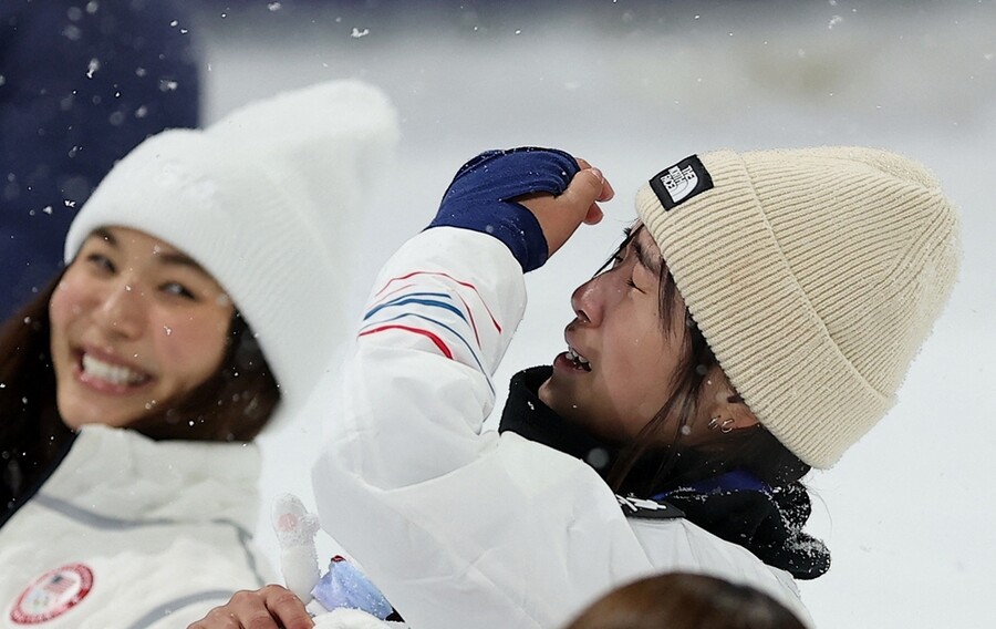 "언니는 영원한 롤모델"…최가온의 금메달, 클로이 김이 완성한 감동의 대관식 "계속 빛날 네가 기대돼"