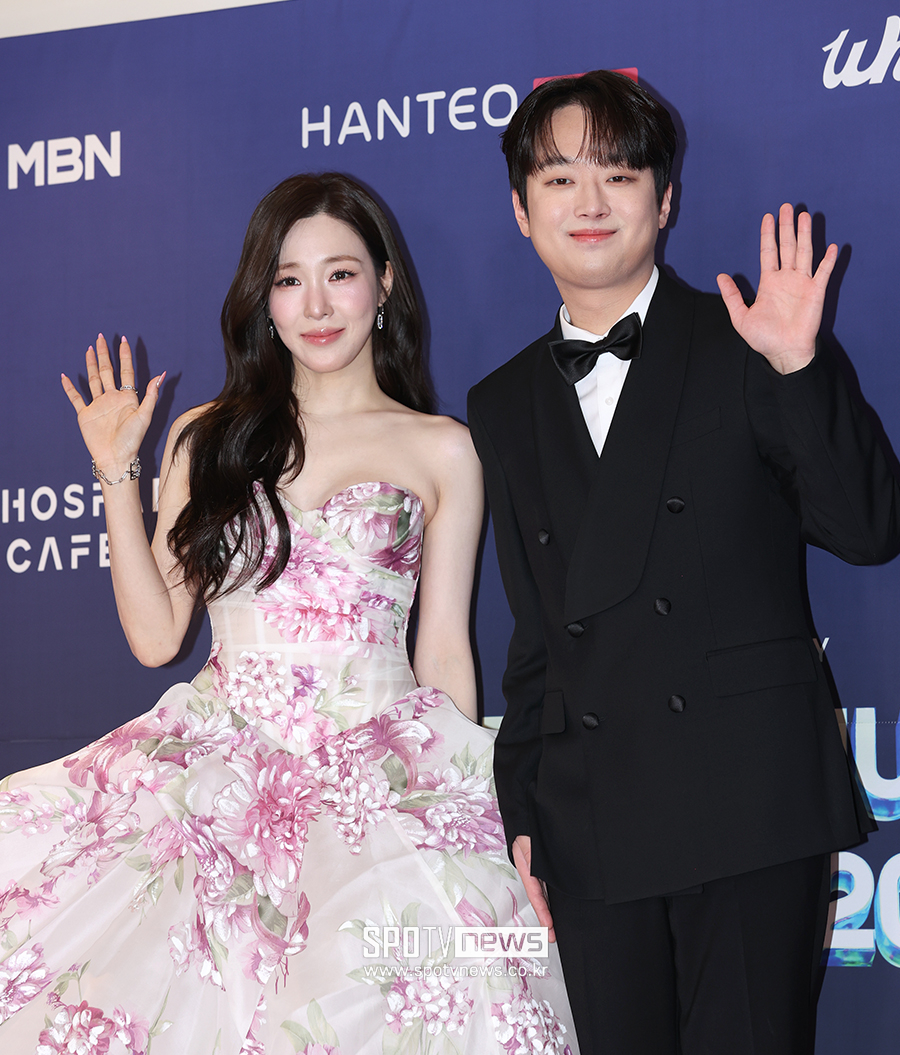 [포토S] 이찬원-티파니 영, '한터뮤직어워즈 MC'