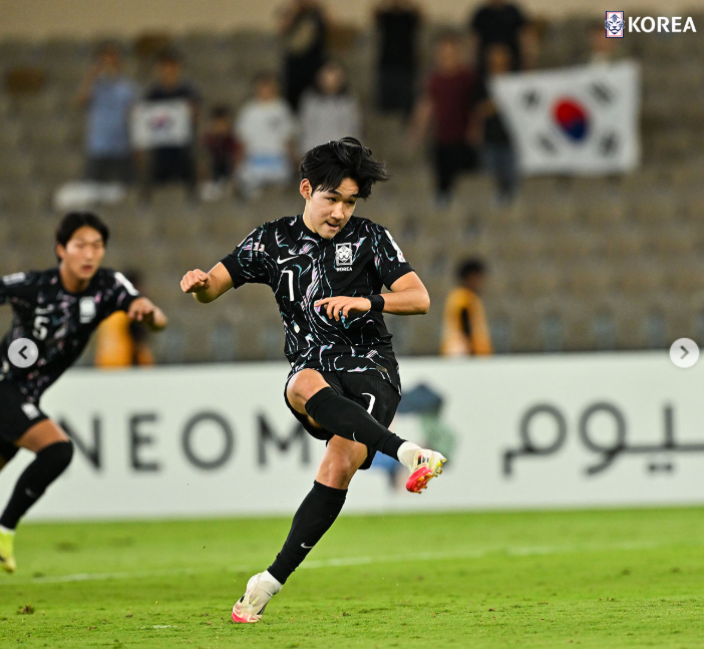 "한국 U-17, 더는 절대강자 아냐" 中 언론 도발 평가…"베트남에 조 1위 뺏길 수도"→아시안컵 대혼돈 예고