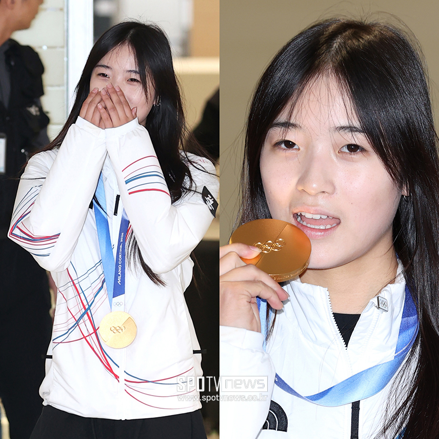 '많은 취재진에 깜짝!' 한국 설상 첫 금 최가온, 뜨거운 환대에 '여고생 미소'