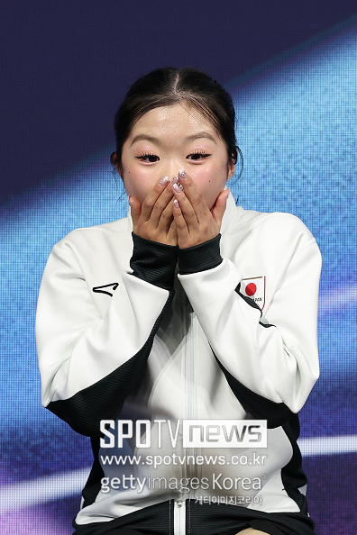 '말도 안 돼' 일본판 김연아의 등장인가! 고작 '17세' 소녀가 새 역사 눈앞...韓 국대+팀 동료 전부 제치고 피겨 선두 질주