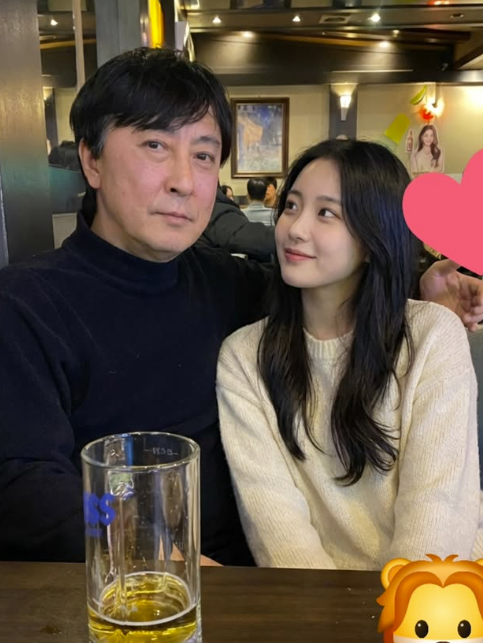 '56세' 노진원, 딸 뻘 여친공개 사실 아니었다 "AI 사진, 당혹스러워"