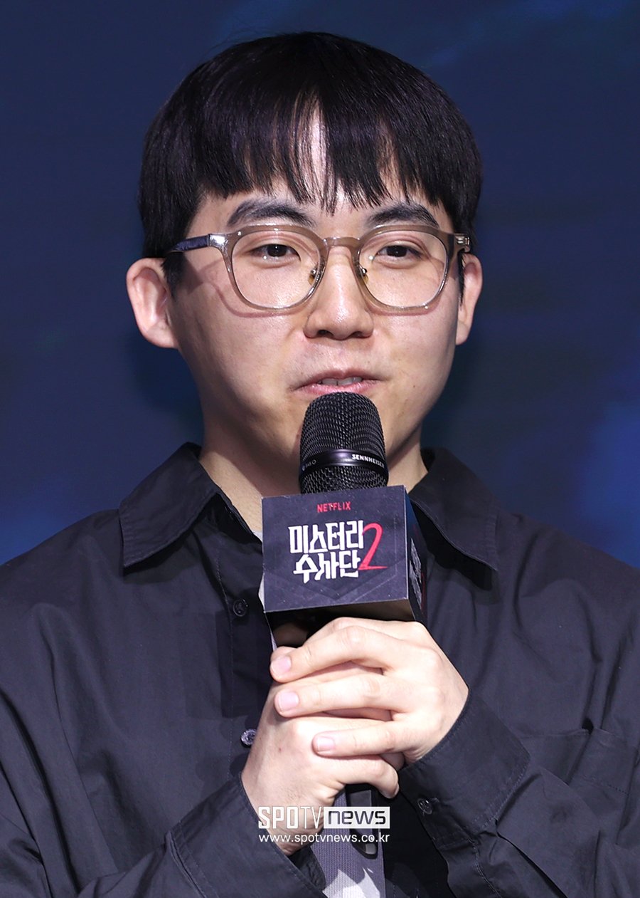 [포토S] 인사말 하는 이원기 PD