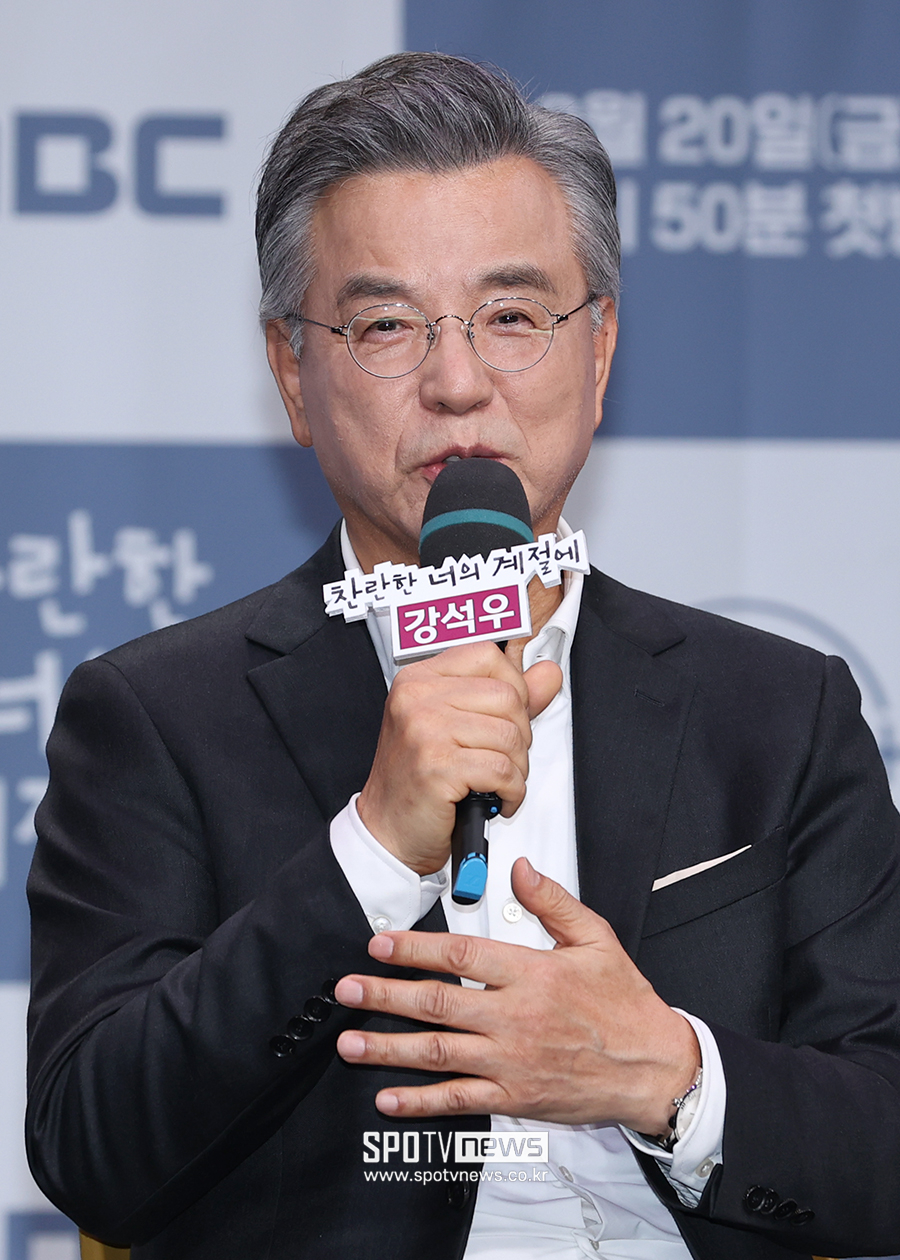 [포토S] 인사말 하는 강석우