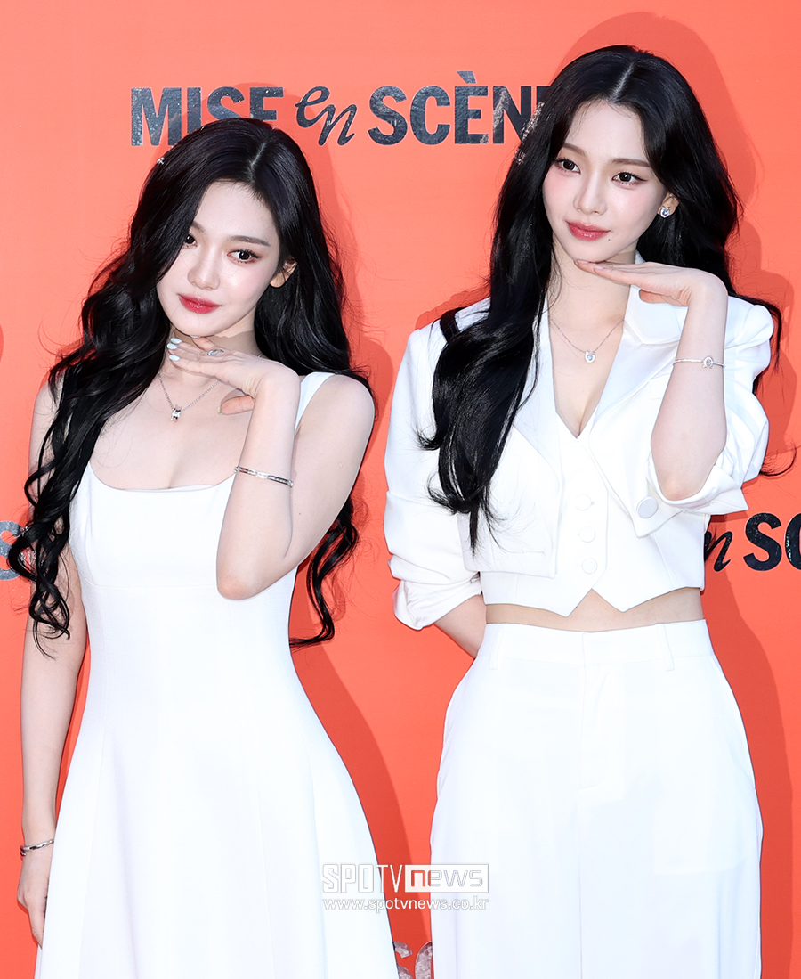 [포토S] 닝닝-카리나, '예쁜 애 옆에 예쁜 애'