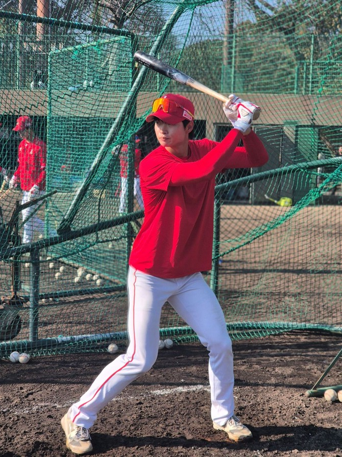 왜 MLB 관심 받았는지 알겠네… 韓日 레전드 모두 감탄이라니, 노력하는 천재는 한계가 없다던데