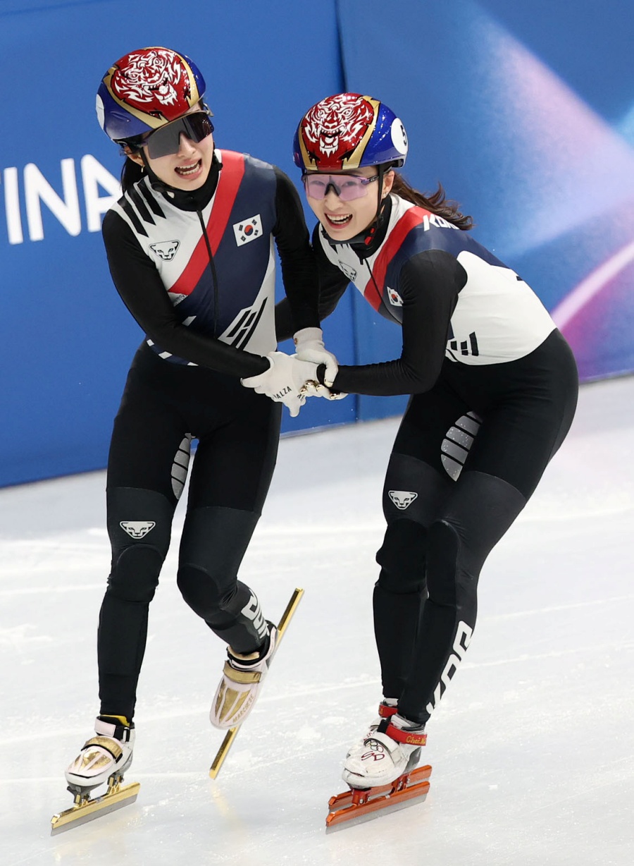 [올림픽] 최민정, 김길리 女 쇼트트랙 1500m 결승 진출…새 역사 도전