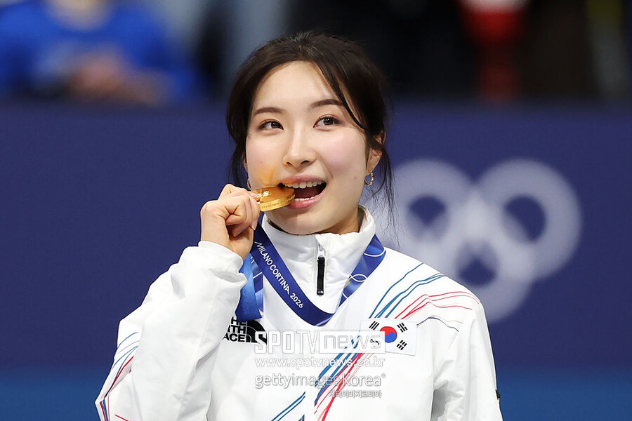 '초대박' 김도영 보고있나? 김길리는 진짜 했다…금메달 세리머니에 왜 야구 팬들이 열광하나