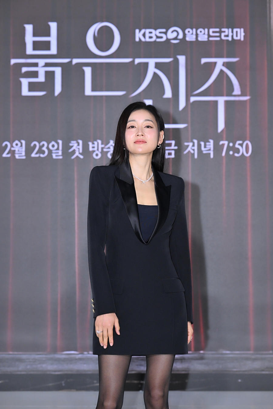 '붉은 진주' 박진희 "뻔한 복수극 아니야…환골탈태, 힘들고도 짜릿"