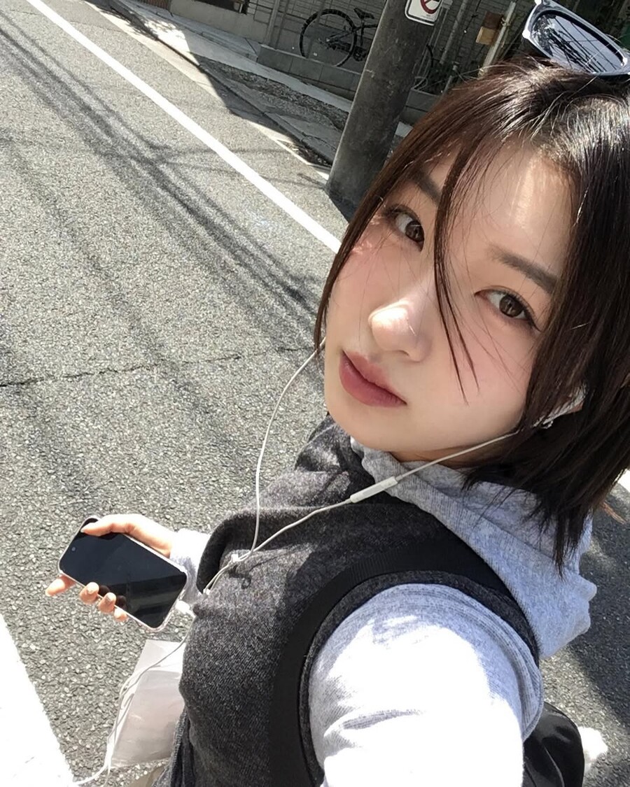 "헬멧에 숨은 아이돌급 외모" 김길리 미모에 日 관심 폭발…초특급 귀국길에 깜짝 놀랐다