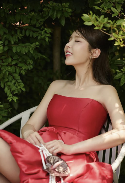 ▲ 신지 웨딩 사진. 출처| 신지 인스타그램