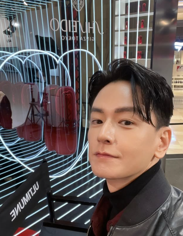 임주환, '쿠팡 알바' 목격담 후 첫 근황 공개…풀메 후 뷰티 행사 참석