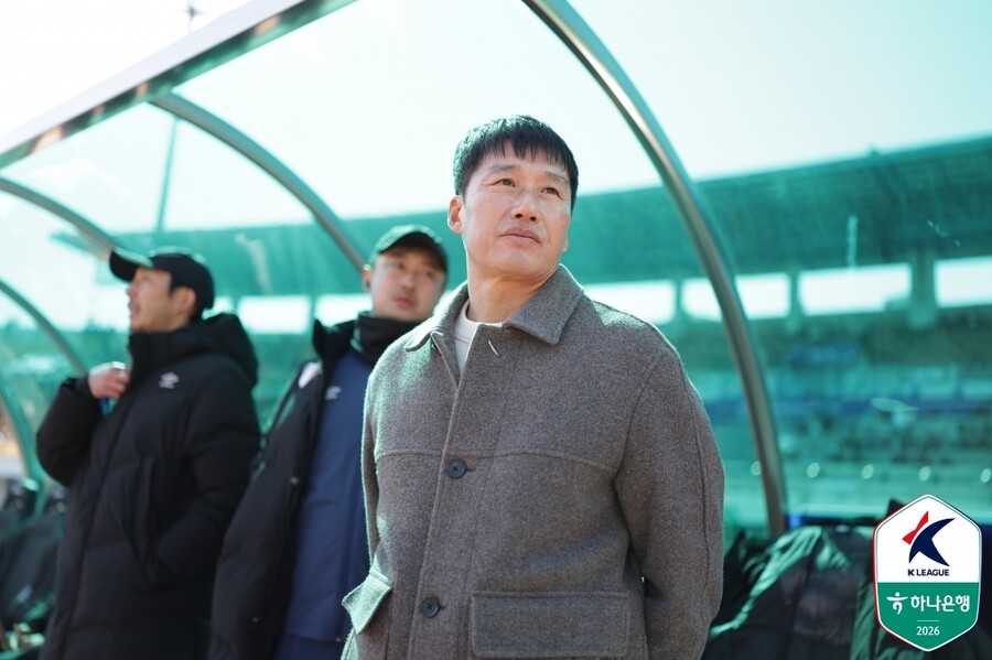 [SPO 현장] 이정효 감독 작심발언..."한국 축구의 고질적인 문제 드러났어"