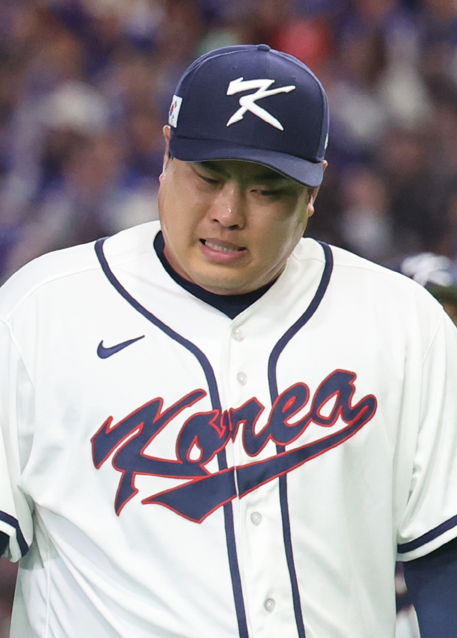 "장타 주의" 39세 국가대표 류현진 그렇게 다짐했건만…하필 대만 ML 20홈런 타자에 한방 맞았다