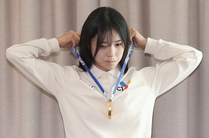 클래스가 다르다! 韓 '18살' 금메달리스트 더 큰 목표 밝혔다…최가온 "세상에서 가장 잘 타고 싶어"