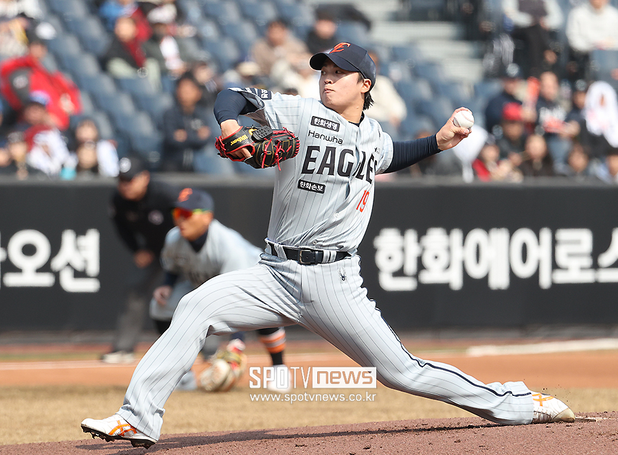 [포토S] 역투하는 왕옌청