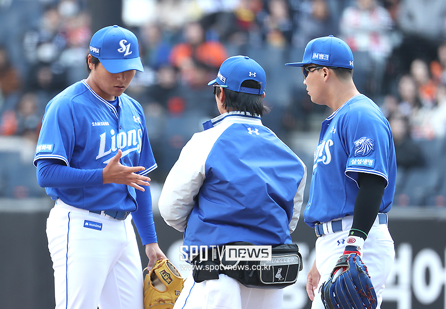 [포토S] 강습 타구 맞은 이승현
