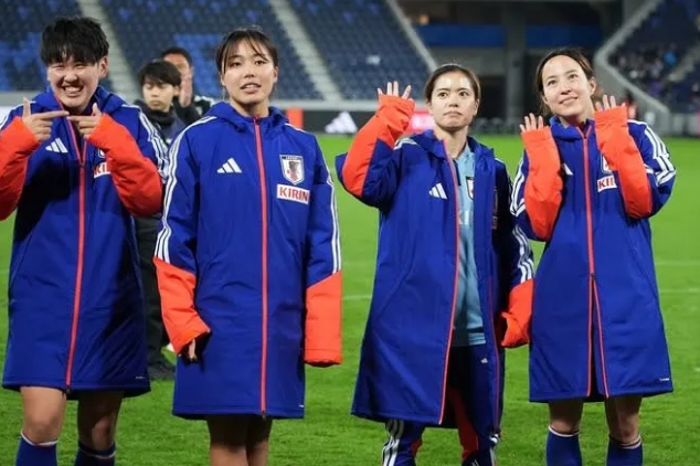 "일본보다 한국이 낫다"…'17골 무실점·유럽파 20명' 日 여자축구 괴력에 사실상 백기 투항→필리핀 매체 "플레이오프 노려야" 체념