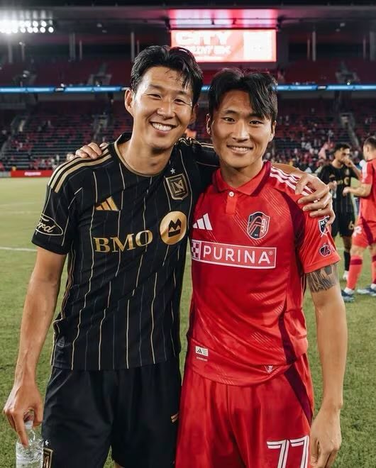 ▲  출처| 'Fighting Stripes Football' SNS