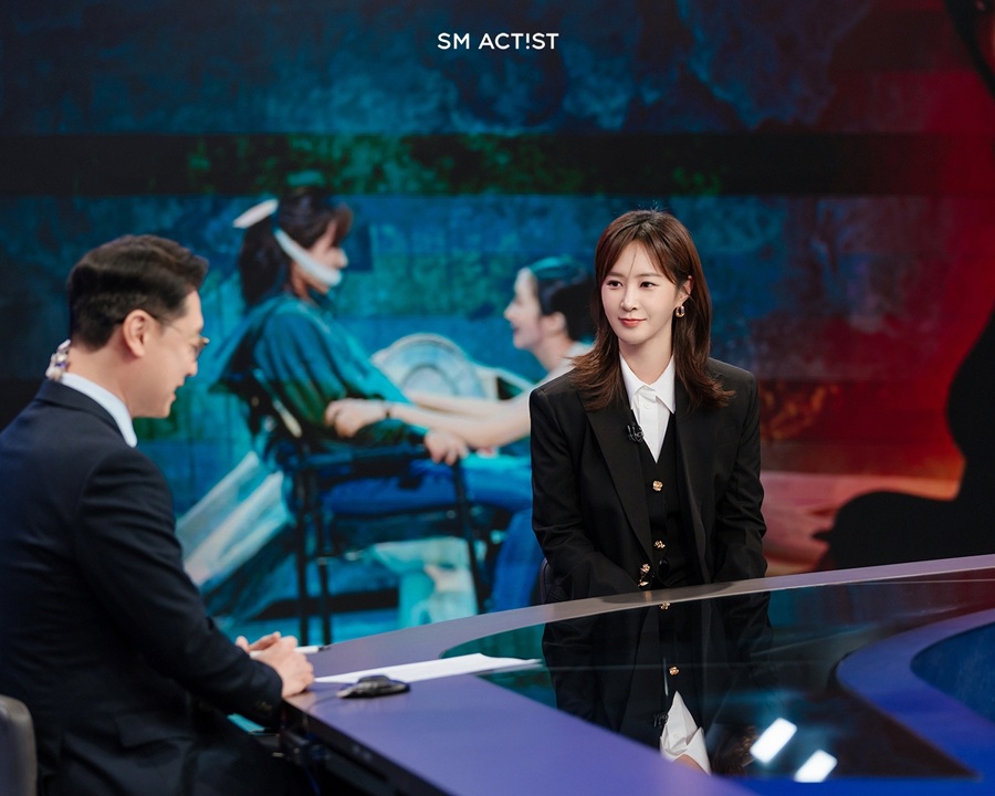 권유리, 연극 '말벌' 위해 임산부 체험복 입고 숙소 생활까지 "배우로서 욕심 났던 캐릭터"