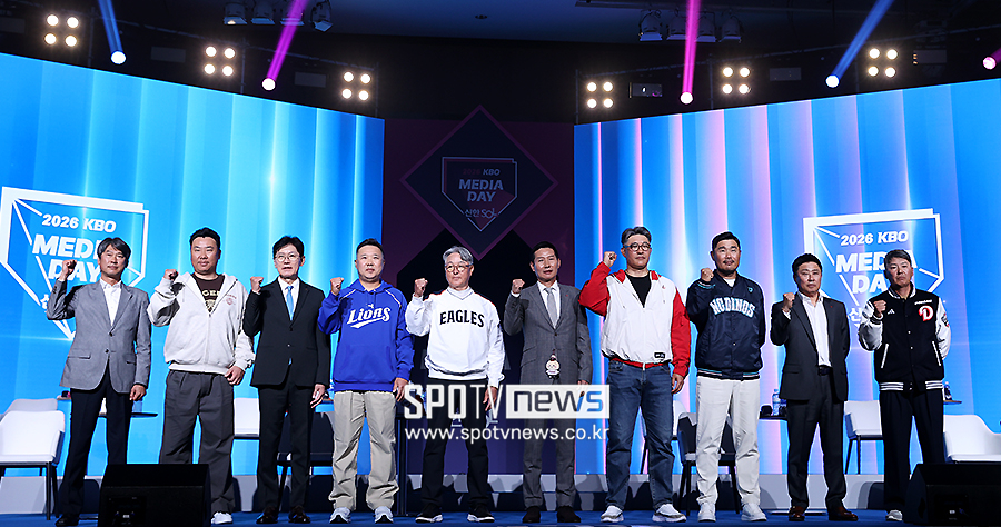 ▲ 설종진 감독 이범호 감독 이강철 감독 박진만 감독 김경문 감독 염경엽 감독 이숭용 감독 이호준 감독 김태형 감독 김원형 감독 ⓒ곽혜미 기자