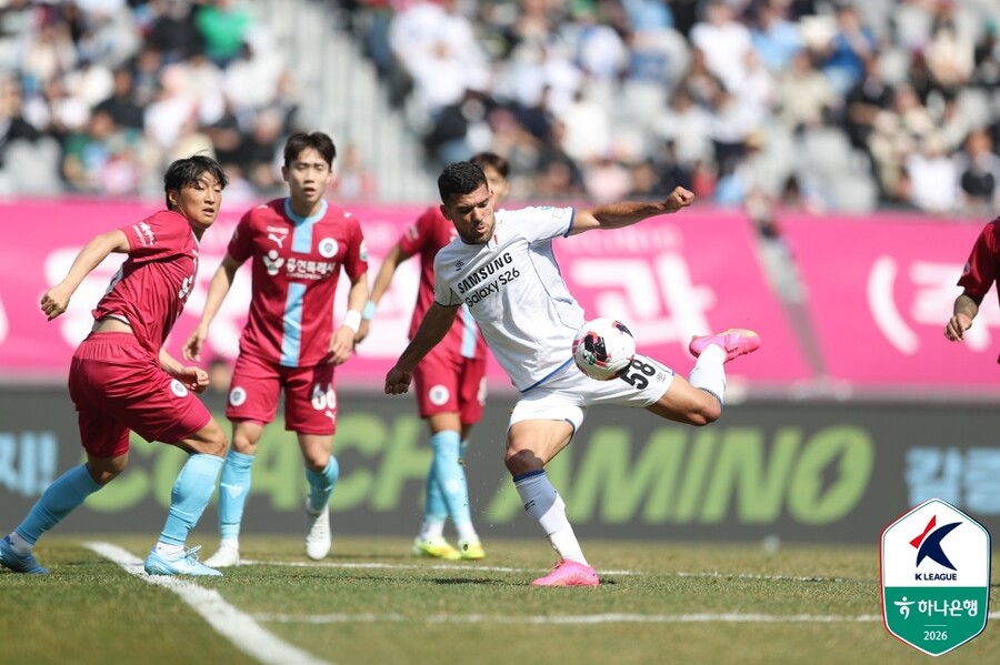 ▲ 용인FC-수원 삼성 경기. ⓒ한국프로축구연맹