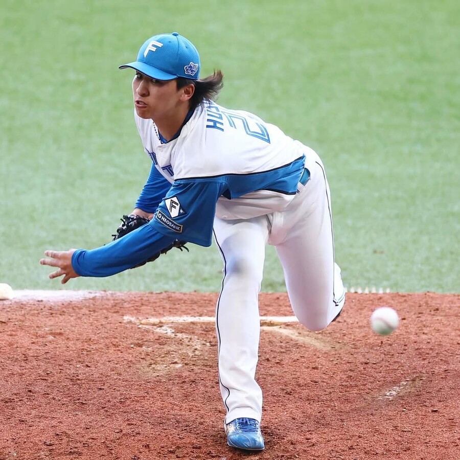 프로 통산 3승 밖에 없었던 니혼햄 파이터스 호소노 하루키가 일본프로야구 역대 103번째(91명째)이자, 니혼햄 소속으로는 2022년 코디 폰세(토론토 블루제이스) 이후 4년, 일본인 선수로는 1995년 니시자키 유키히로에 이어 무려 31년 만의 구단 역대 7번째 노히트노런을 기록했다. ⓒ니혼햄 파이터스 SNS