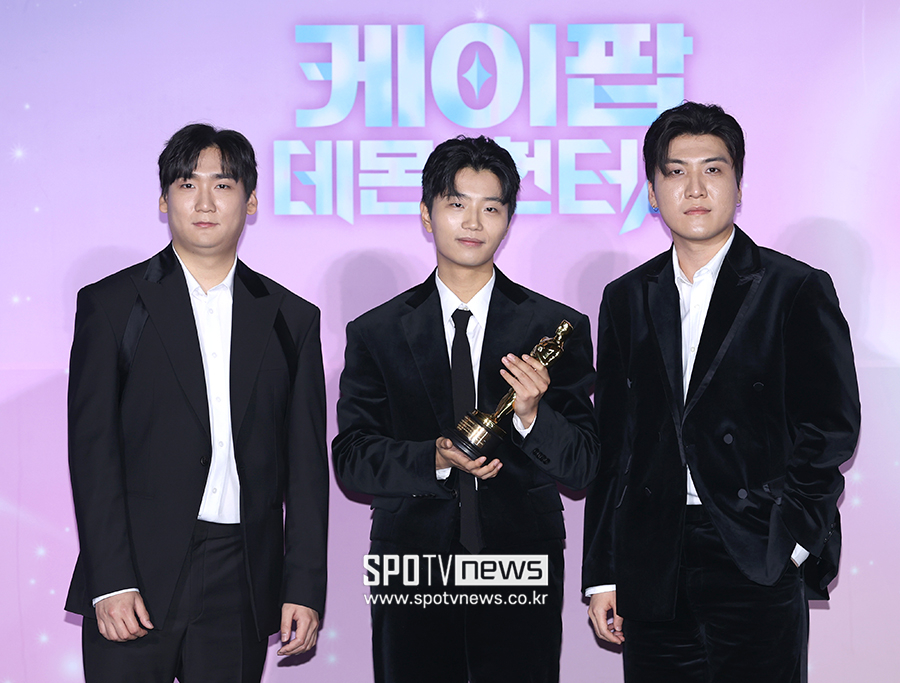 '케데헌' 아이디오 "아카데미 수상 소감 중단? 아쉽지만 재밌는 순간"