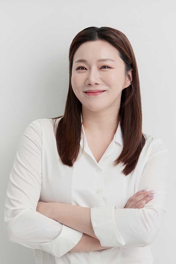 ▲ 극단 무아의 세 번째 정기공연 창작극 ‘굿모닝 시티 라이브’ 연출을 맡은 박선혜. 제공|유엠아이엔터테인먼트