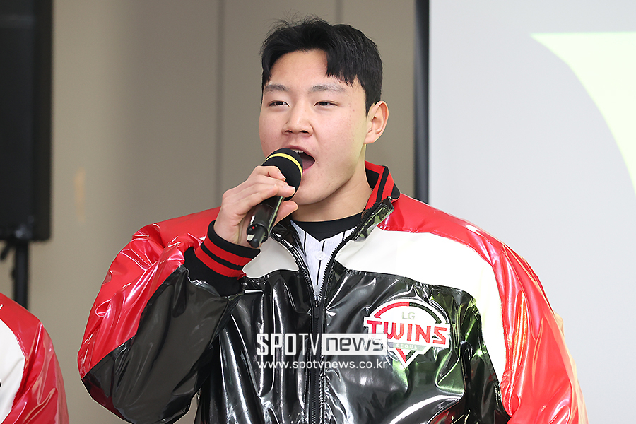 ▲ 염경엽 감독은 양우진이 향후 LG 선발진을 이끌 중요한 선수가 될 것이라 기대한다 ⓒ곽혜미 기자