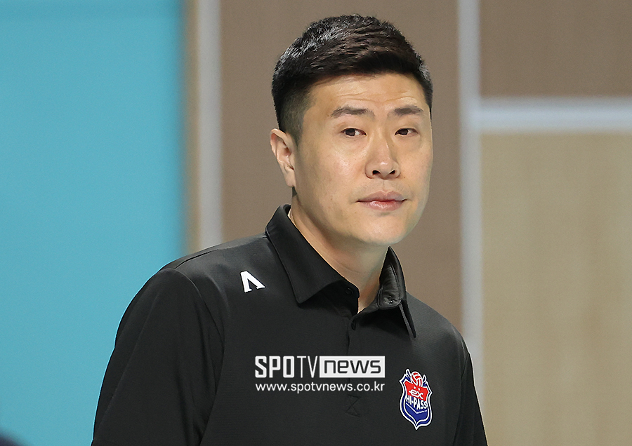 "실바, 내 눈을 피하지 않더라" 김영래 감독대행도 깜짝…결국 준우승 패퇴 "내가 많이 부족했다"