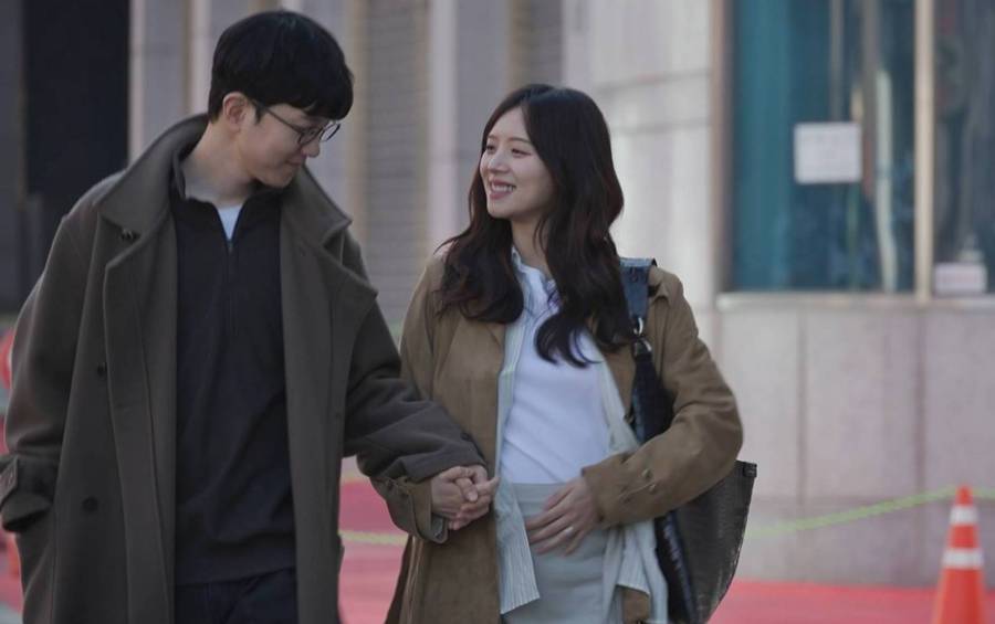'하시4' 김지영, 훈남 ♥CEO 남편과 신혼 일상 공개 "아침부터 스킨십"('동상이몽2')
