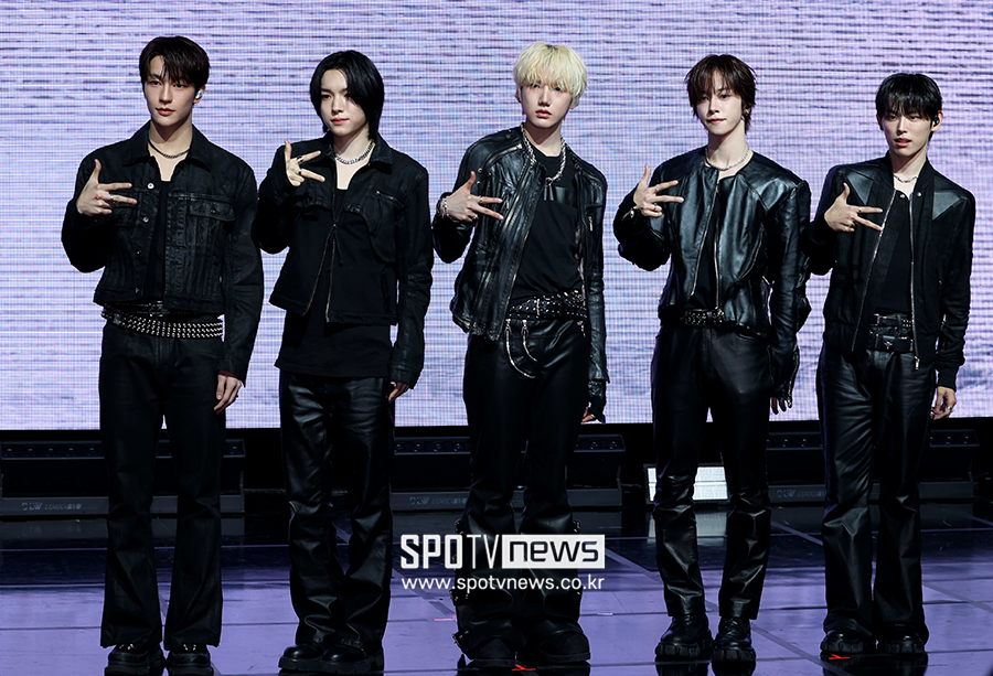 [포토S] 키빗업, '김재중 보이그룹'