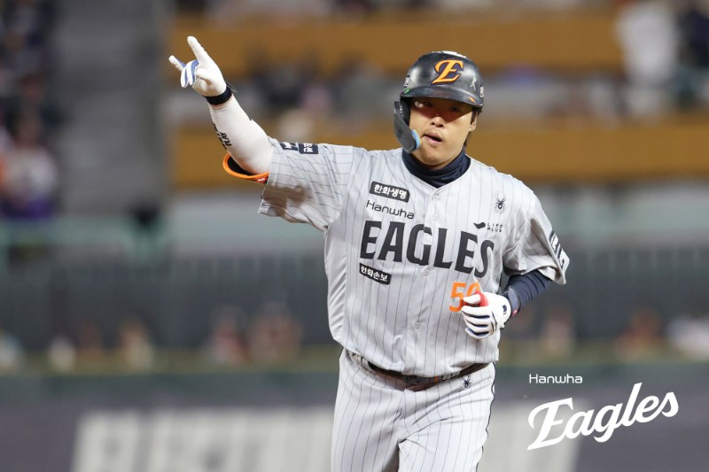100억 해결사 강백호, 또 한화 살렸다! 문동주 첫 승+김서현 진땀 세이브… 한화, SSG에 위닝시리즈 확정 [인천 게임노트]